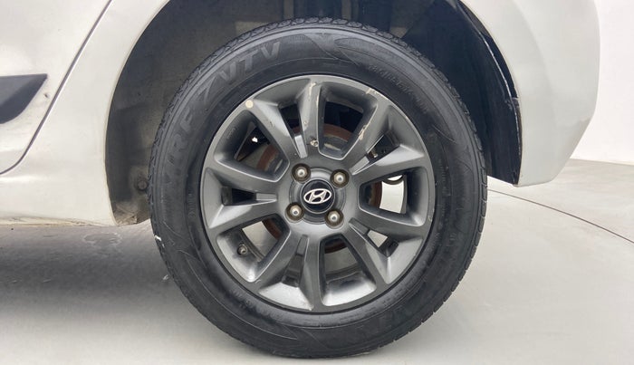2020 Hyundai Elite i20 SPORTZ PLUS 1.2, Petrol, Manual, 59,999 km, Left Rear Wheel
