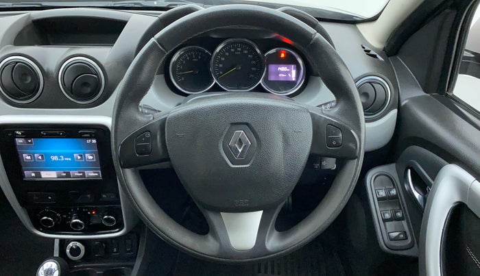 2015 Renault Duster RXZ 110 4WD, Diesel, Manual, 63,309 km, Steering Wheel Close Up