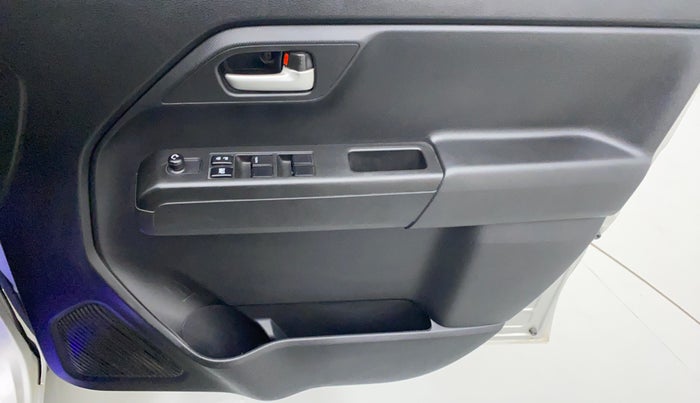 2020 Maruti New Wagon-R VXI 1.0, Petrol, Manual, 13,705 km, Driver Side Door Panels Control