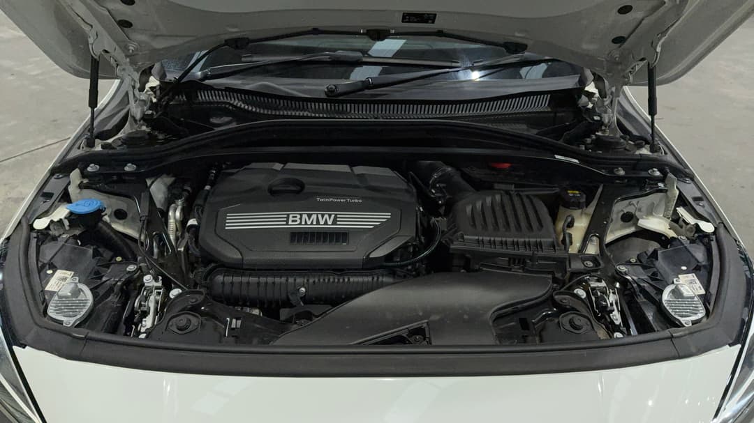 2021 BMW 2 20i M Sport Gran Coupe, Automatic, 67980 km, Open Bonnet (Engine)