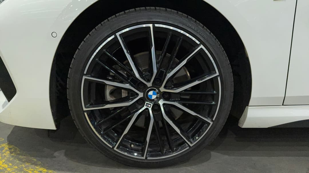 2021 BMW 2 20i M Sport Gran Coupe, Automatic, 67980 km, Left Front Wheel