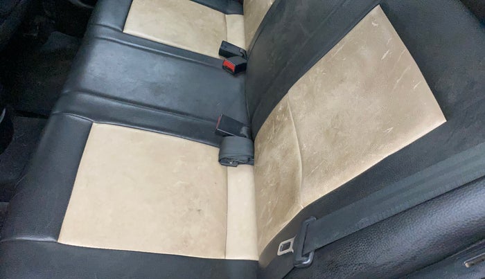 2014 Hyundai Grand i10 ASTA AT 1.2 KAPPA VTVT, Petrol, Automatic, 69,711 km, Second-row left seat - Cover slightly stained