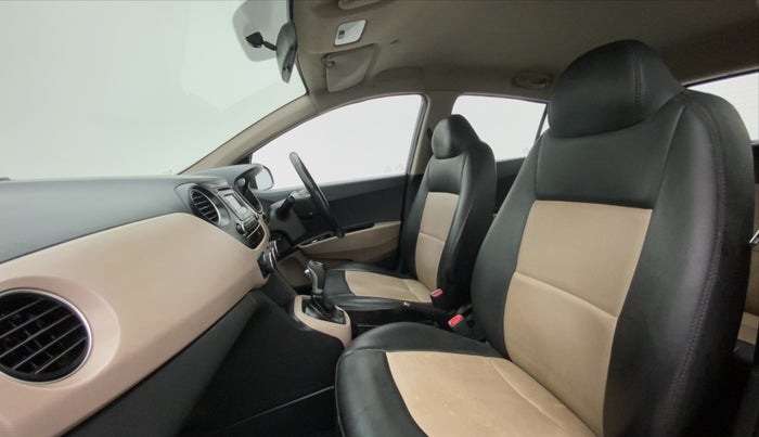 2014 Hyundai Grand i10 ASTA AT 1.2 KAPPA VTVT, Petrol, Automatic, 70,014 km, Right Side Front Door Cabin