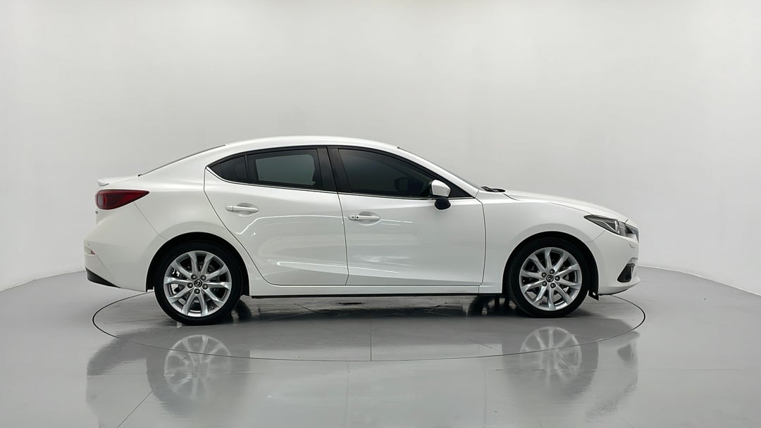 2015 Mazda 3 Sp25 Gt, Manual, 143146 km, Right Side View