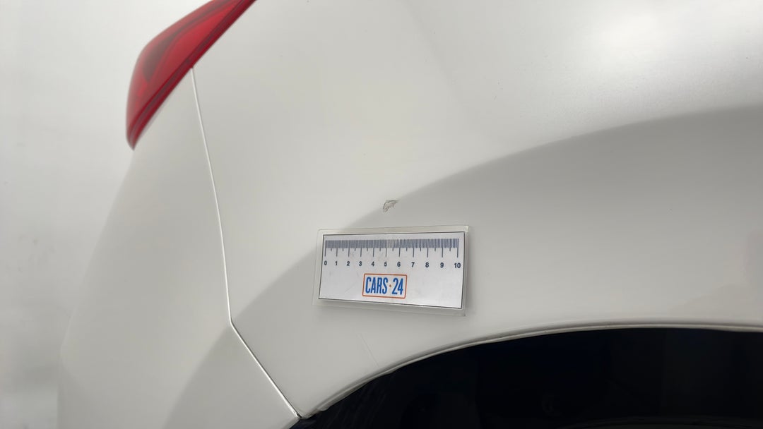 2015 Mazda 3 Sp25 Gt, Manual, 143146 km, Quarter Panel Rear RHS Dent