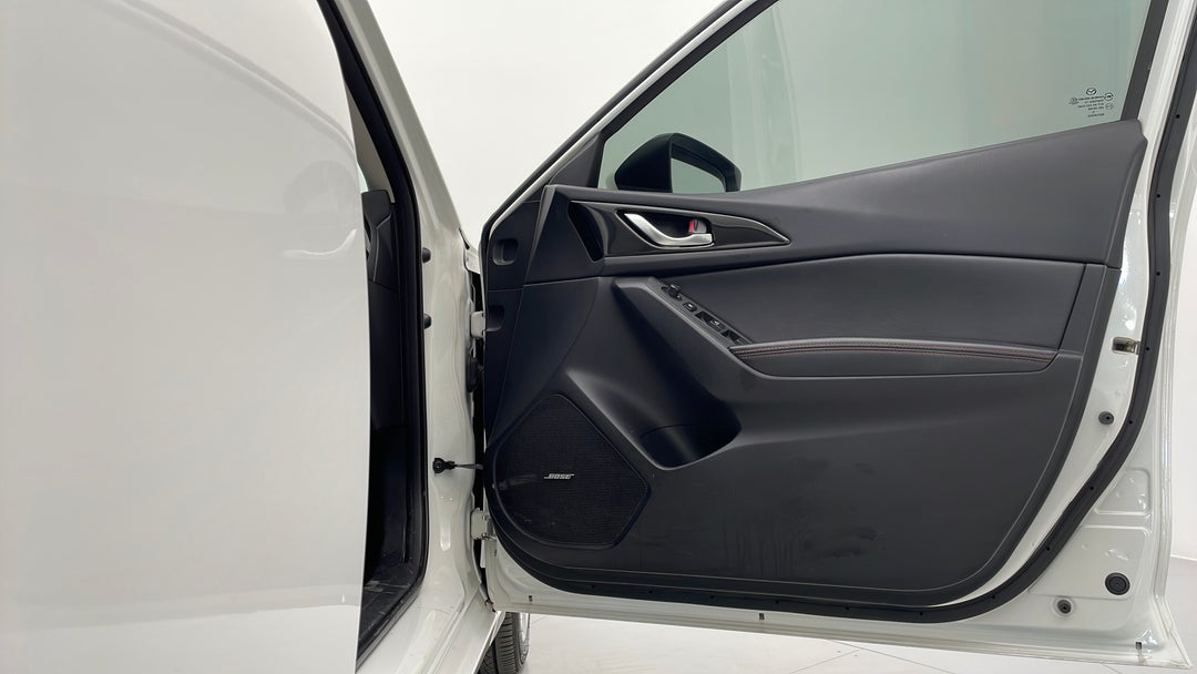 2015 Mazda 3 Sp25 Gt, Manual, 143146 km, Speaker View