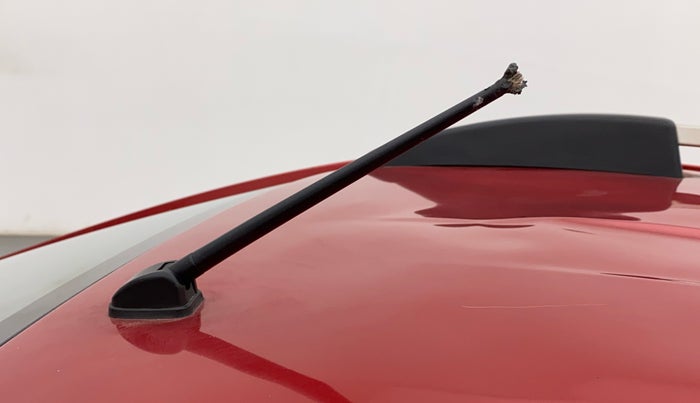 2017 Datsun Redi Go A, Petrol, Manual, 87,977 km, Roof - Antenna has minor damage