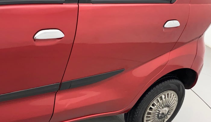 2017 Datsun Redi Go A, Petrol, Manual, 87,977 km, Rear left door - Slightly dented