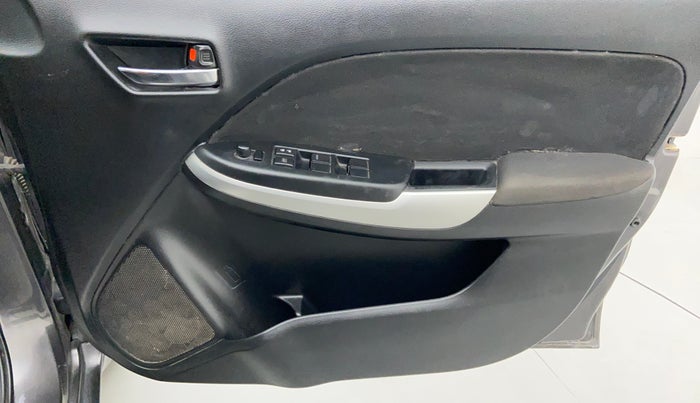 2015 Maruti Baleno ALPHA DDIS 190, Diesel, Manual, 76,798 km, Driver Side Door Panels Control