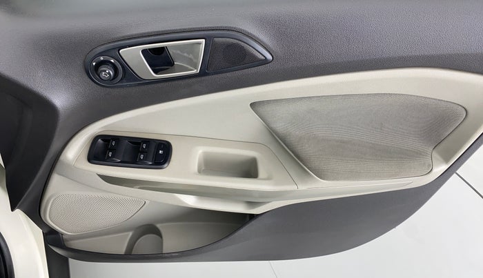 2016 Ford Ecosport 1.5 TITANIUM TI VCT, Petrol, Manual, 47,047 km, Driver Side Door Panels Control