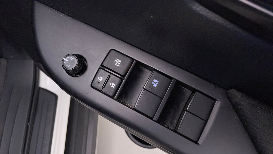 Drivers Side Door Panel Controls