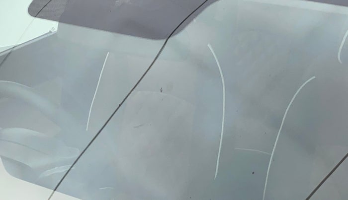 2018 Hyundai Elite i20 ASTA 1.4 CRDI, Diesel, Manual, 60,999 km, Front windshield - Minor spot on windshield