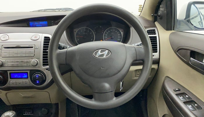 2010 Hyundai i20 MAGNA 1.2, Petrol, Manual, 76,812 km, Steering Wheel Close Up