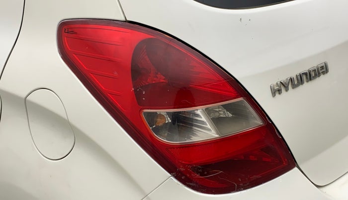 2010 Hyundai i20 MAGNA 1.2, Petrol, Manual, 76,812 km, Left tail light - Minor damage