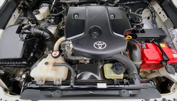 2017 Toyota Fortuner 2.8 4x2 MT, Diesel, Manual, 93,581 km, Open Bonet
