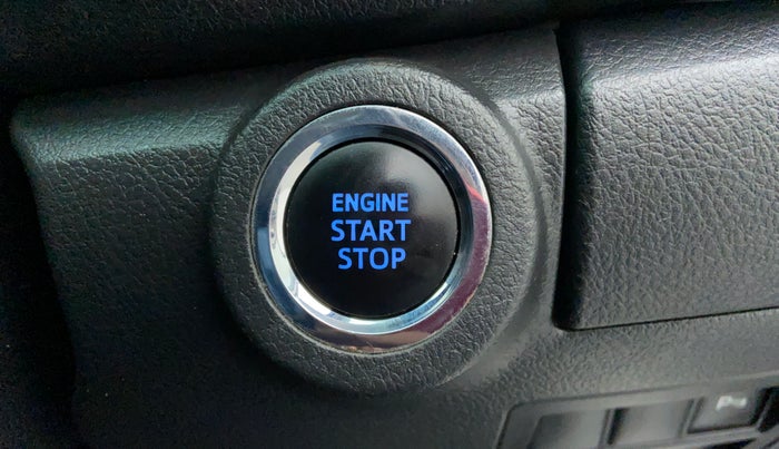 2017 Toyota Fortuner 2.8 4x2 MT, Diesel, Manual, 93,581 km, Keyless Start/ Stop Button