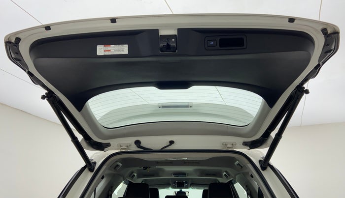 2017 Toyota Fortuner 2.8 4x2 MT, Diesel, Manual, 93,581 km, Boot Door Open