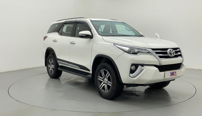 2017 Toyota Fortuner 2.8 4x2 MT, Diesel, Manual, 93,581 km, Right Front Diagonal