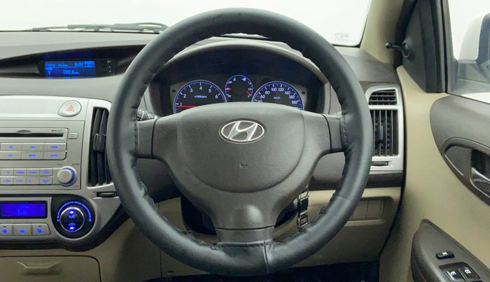 2011 Hyundai i20 MAGNA O 1.2, Petrol, Manual, 29,273 km, Steering Wheel Close Up