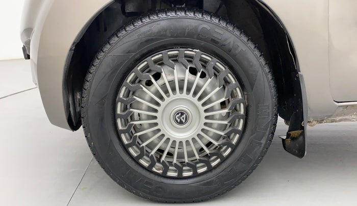 2018 Datsun Redi Go A, Petrol, Manual, 32,798 km, Left Front Wheel