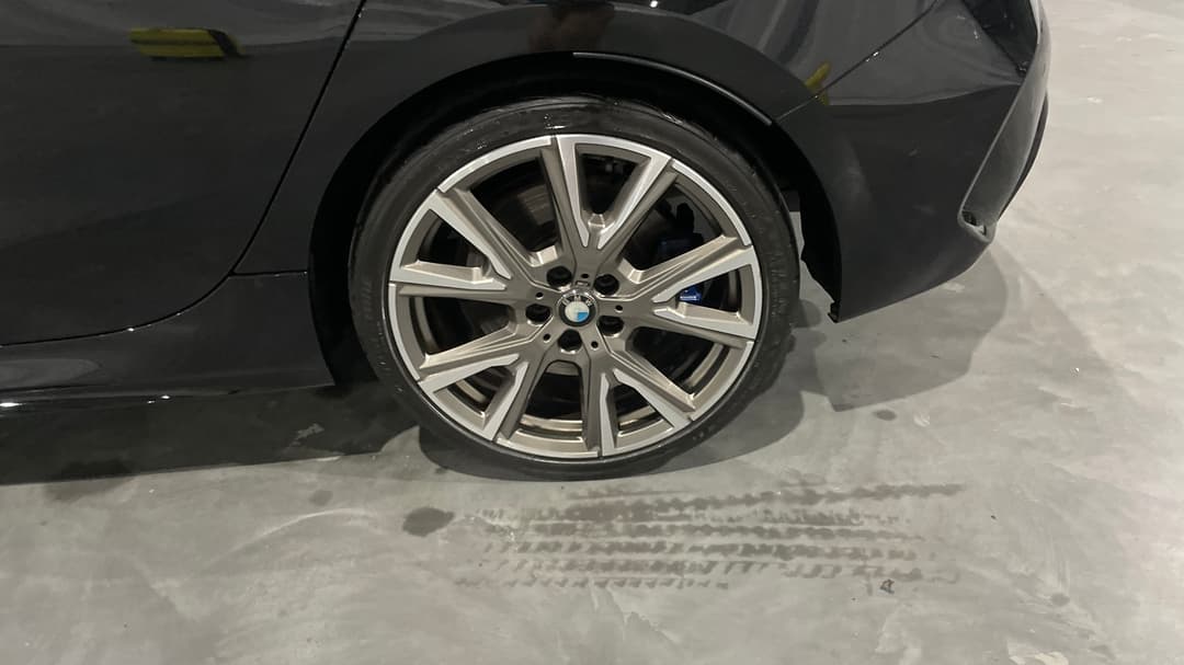 2021 BMW 1 M135i xDrive, Automatic, 49180 km, Left Rear Wheel