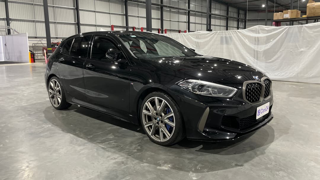 2021 BMW 1 M135i xDrive, Automatic, 49180 km, 