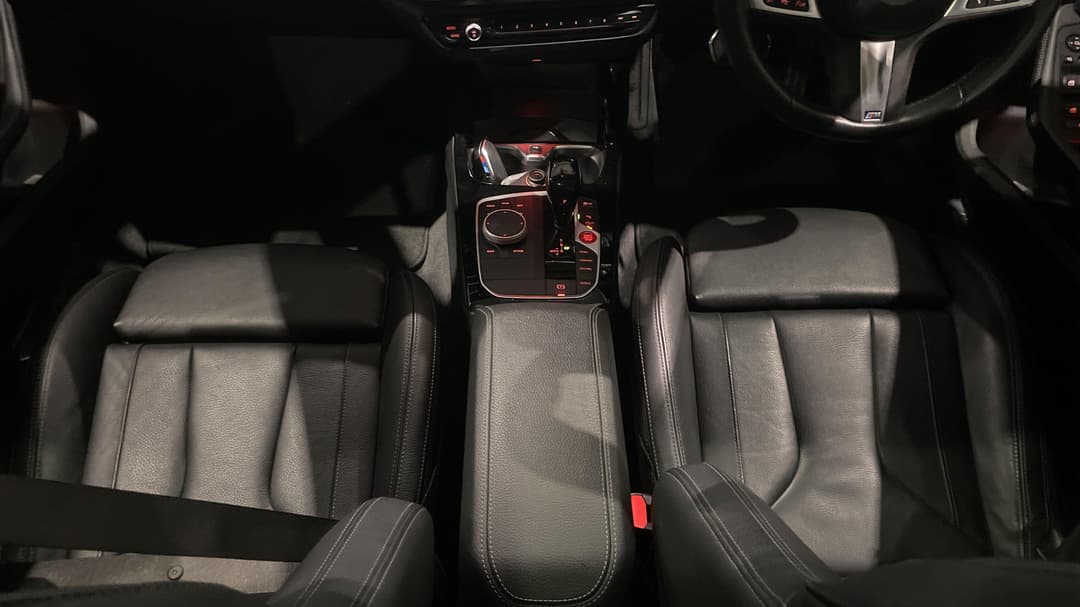 2021 BMW 1 M135i xDrive, Automatic, 49180 km, Center Console