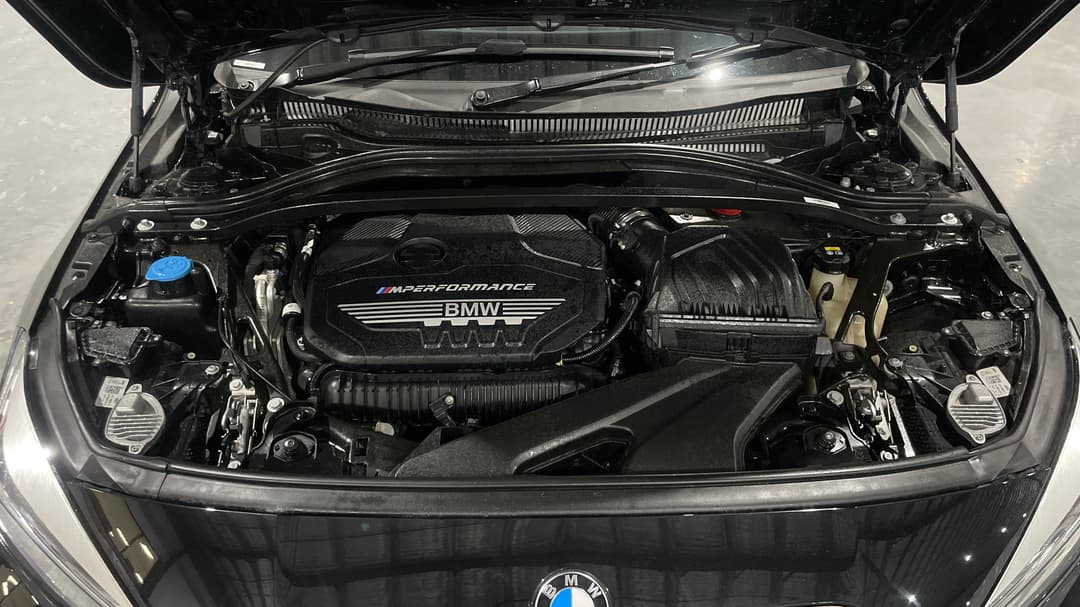 2021 BMW 1 M135i xDrive, Automatic, 49180 km, Open Bonnet (Engine)