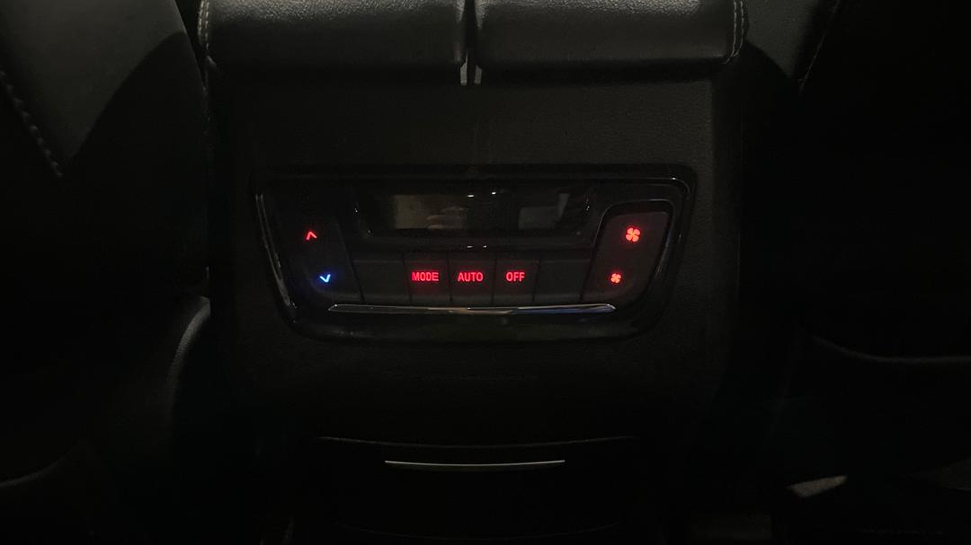 2021 LDV D90 Executive (4WD) D20, Automatic, 101018 km, Rear A/C Vent