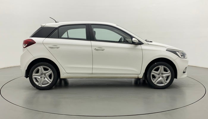 2017 Hyundai Elite i20 ASTA 1.2, Petrol, Manual, 58,632 km, Right Side View
