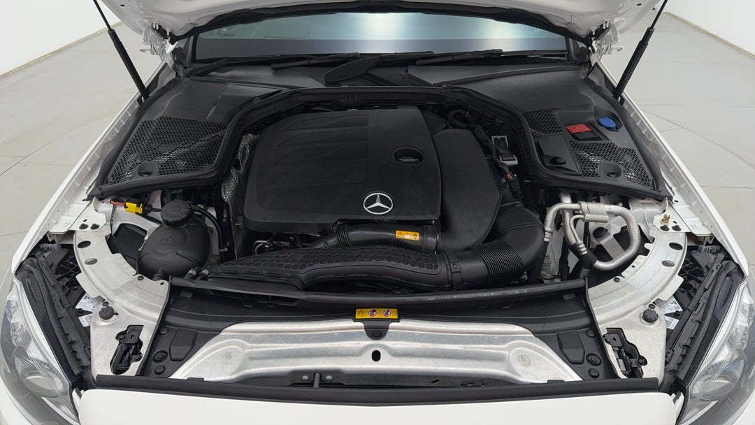 Open Bonnet (Engine)