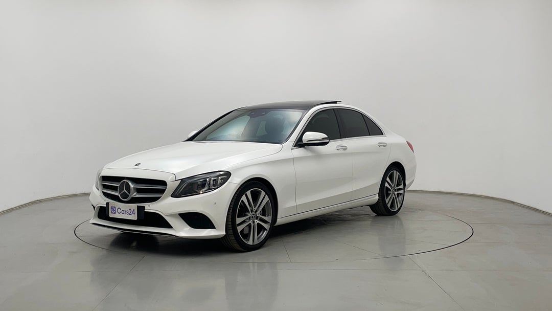 Left Front Diagonal (45- Degree) View