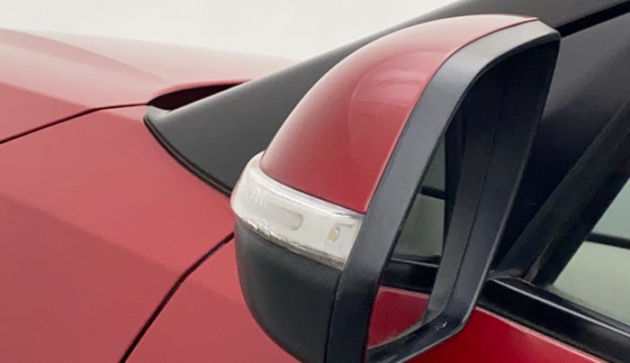 2017 Hyundai Creta E PLUS 1.6 PETROL, Petrol, Manual, 93,639 km, Left rear-view mirror - Indicator light not working