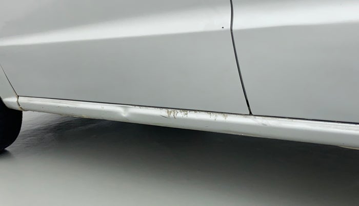 2013 Hyundai Santro Xing GL PLUS, Petrol, Manual, 1,03,030 km, Left running board - Slightly dented
