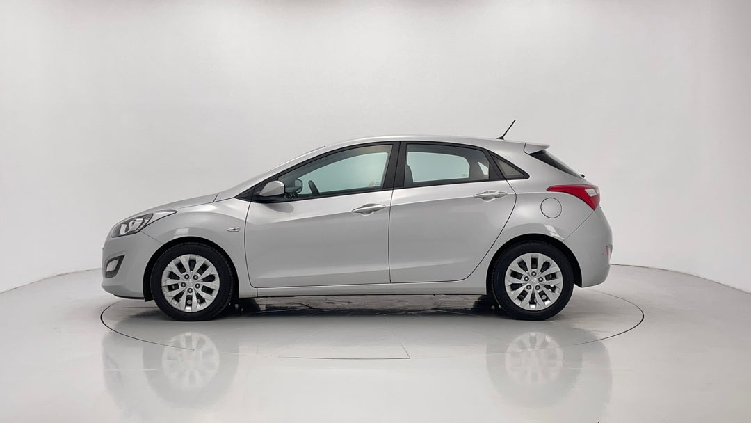 2016 Hyundai i30 Active, Automatic, 59383 km, Left Side View