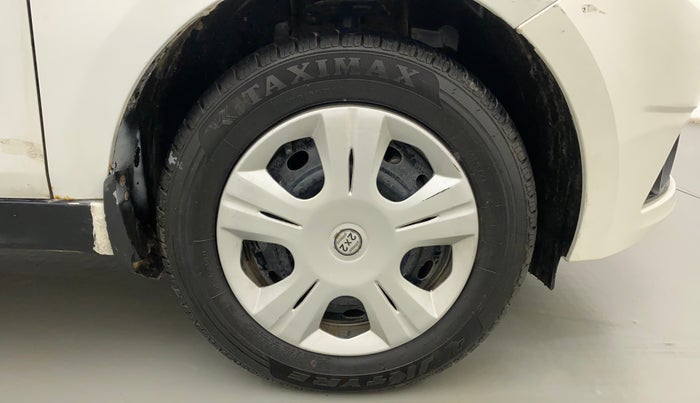 2018 Tata Tiago XT 1.05 REVOTORQ, Diesel, Manual, 40,425 km, Right Front Wheel