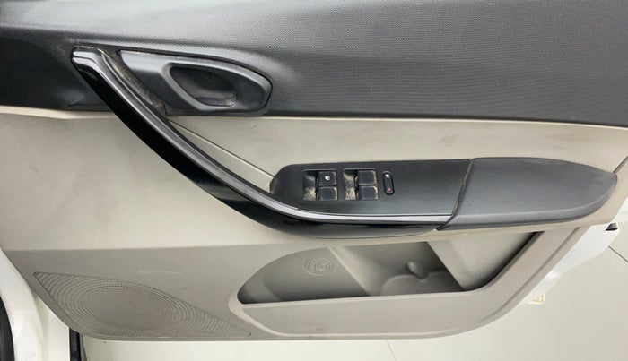 2018 Tata Tiago XT 1.05 REVOTORQ, Diesel, Manual, 40,425 km, Driver Side Door Panels Control