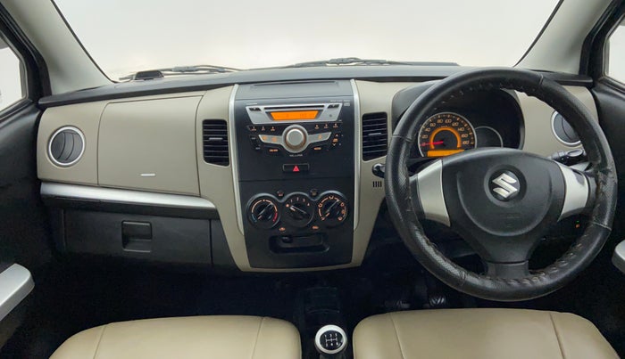2016 Maruti Wagon R 1.0 VXI OPT, Petrol, Manual, 41,411 km, Dashboard