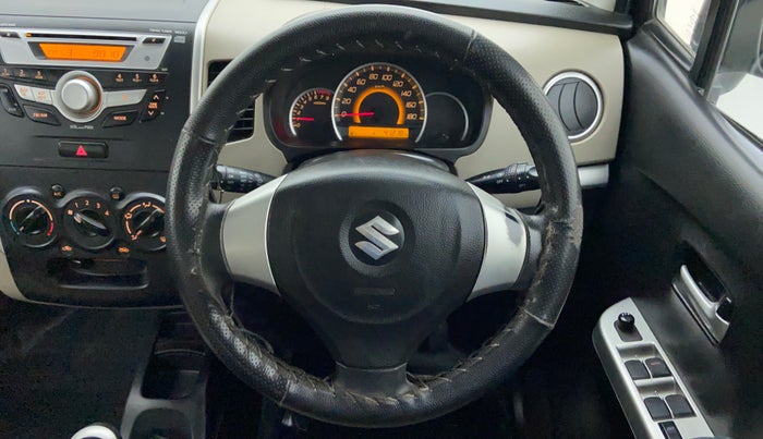 2016 Maruti Wagon R 1.0 VXI OPT, Petrol, Manual, 41,411 km, Steering Wheel Close Up