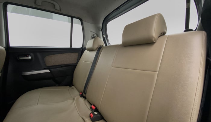 2016 Maruti Wagon R 1.0 VXI OPT, Petrol, Manual, 41,411 km, Right Side Rear Door Cabin
