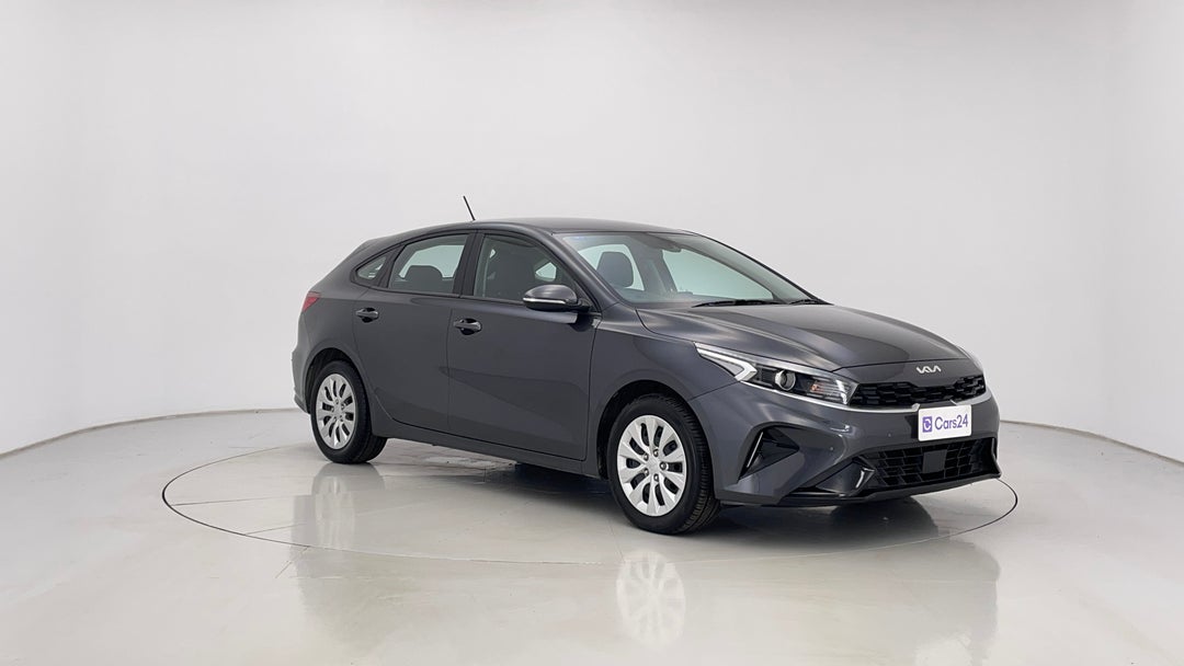 2023 Kia Cerato S Safety Pack, Automatic, 77367 km, Right Front Diagonal (45- Degree) View