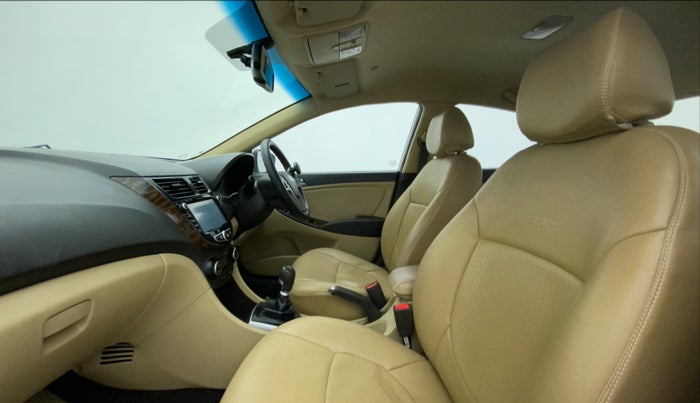 2017 Hyundai Verna 1.6 CRDI SX, Diesel, Manual, 90,504 km, Right Side Front Door Cabin