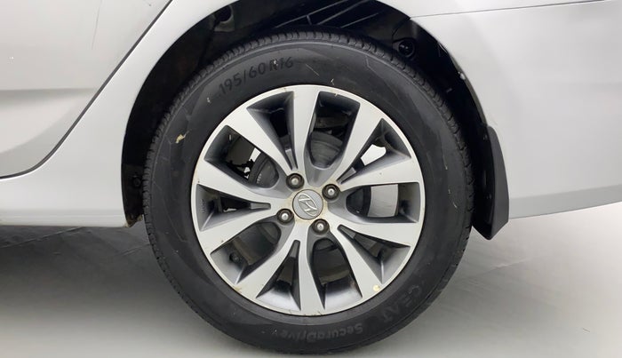 2017 Hyundai Verna 1.6 CRDI SX, Diesel, Manual, 90,504 km, Left Rear Wheel