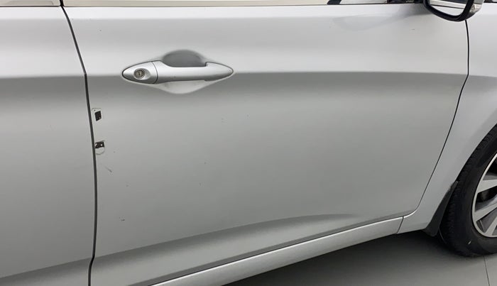 2017 Hyundai Verna 1.6 CRDI SX, Diesel, Manual, 90,504 km, Driver-side door - Minor scratches
