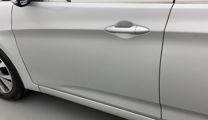 2017 Hyundai Verna 1.6 CRDI SX, Diesel, Manual, 90,504 km, Front passenger door - Paint has faded