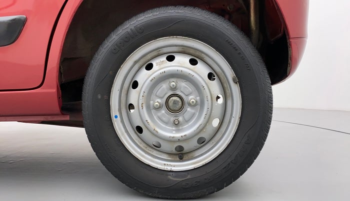 2017 Maruti Wagon R 1.0 LXI, Petrol, Manual, 26,219 km, Left Rear Wheel