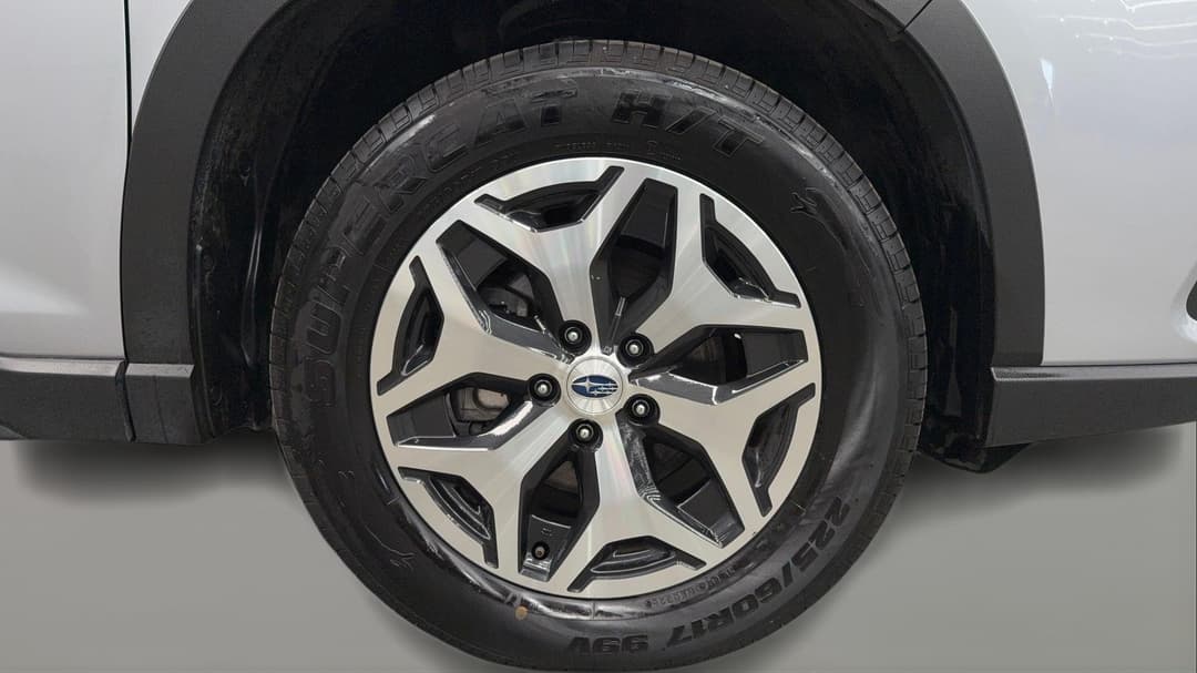 2024 Subaru Forester 2.5i (AWD), Automatic, 58157 km, Right Front Wheel