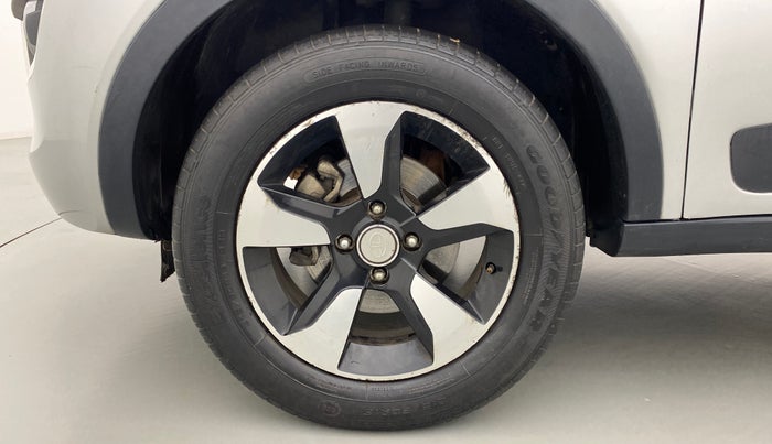 2019 Tata NEXON XZ+ 1.5, Diesel, Manual, 67,271 km, Left Front Wheel