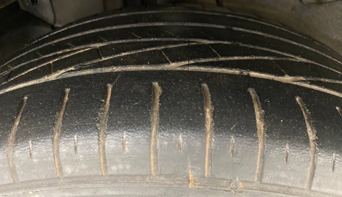 2019 Tata NEXON XZ+ 1.5, Diesel, Manual, 67,271 km, Right Rear Tyre Tread