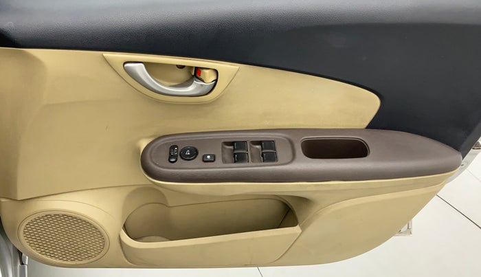 2013 Honda Amaze 1.2 VXMT I VTEC, Petrol, Manual, 85,706 km, Driver Side Door Panels Control